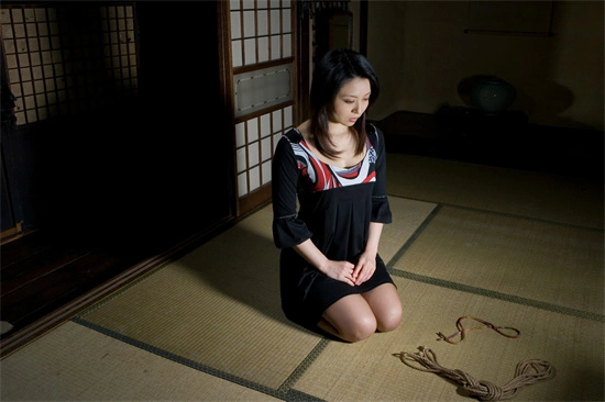 【西檬之家】新人必读：探索BDSM中的践踏癖实践指南